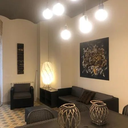 Casa de Férias Hostal Sant Marti Premium *
